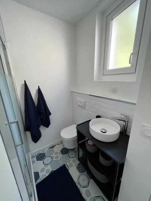 Apartment Lumineux: Elegance With 3 Bedrooms